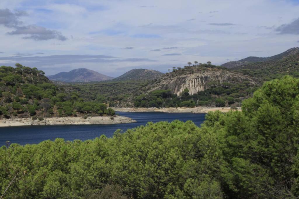 La Casita De Noe Con Vista Al Pantano De San Juan Vila San Martín de Valdeiglesias Exterior foto